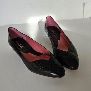 Almond Toe Shoes 1" Pump Black